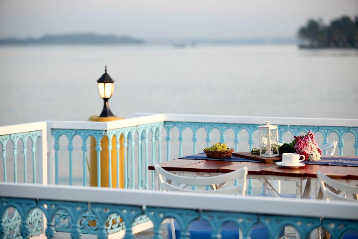 Bloom Boutique Waterfront Fort Kochi Esterno foto